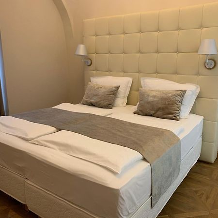 Zamek Ratmerice - Hotel & Resort المظهر الخارجي الصورة