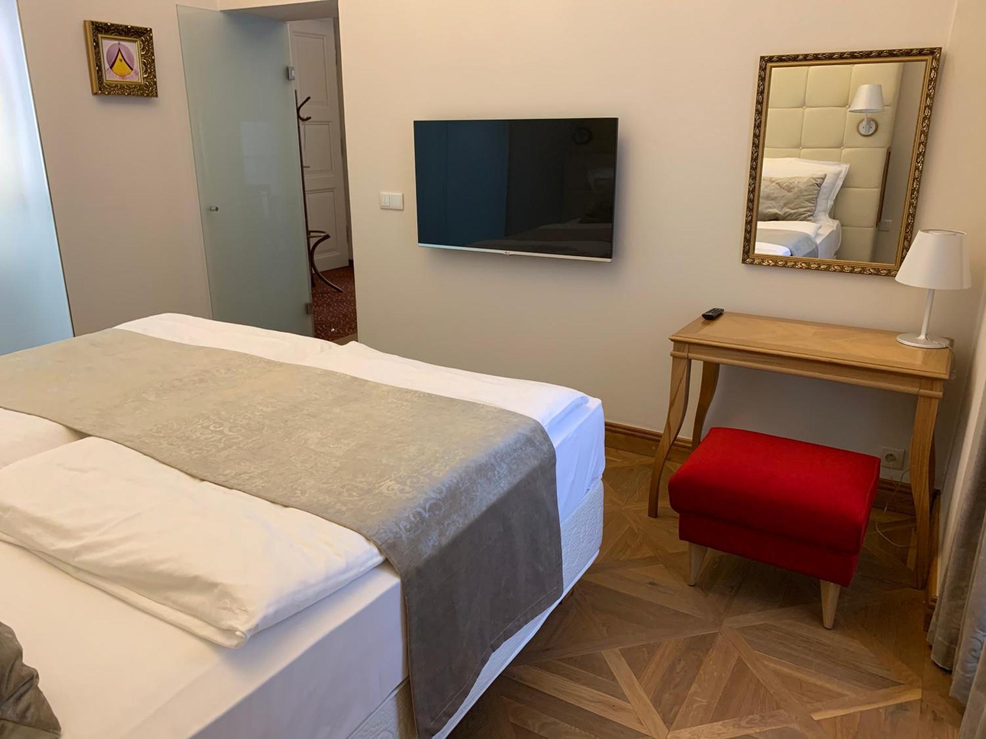 Zamek Ratmerice - Hotel & Resort المظهر الخارجي الصورة