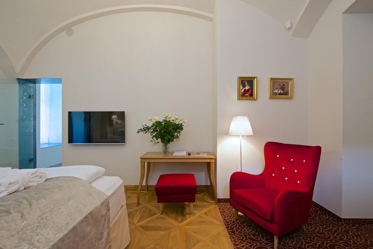 Zamek Ratmerice - Hotel & Resort المظهر الخارجي الصورة