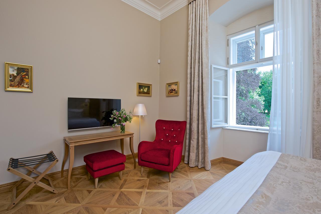 Zamek Ratmerice - Hotel & Resort المظهر الخارجي الصورة