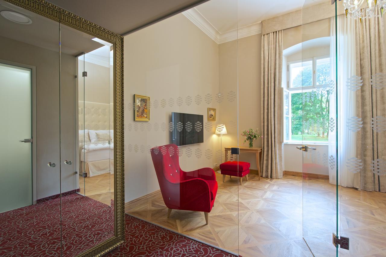 Zamek Ratmerice - Hotel & Resort المظهر الخارجي الصورة